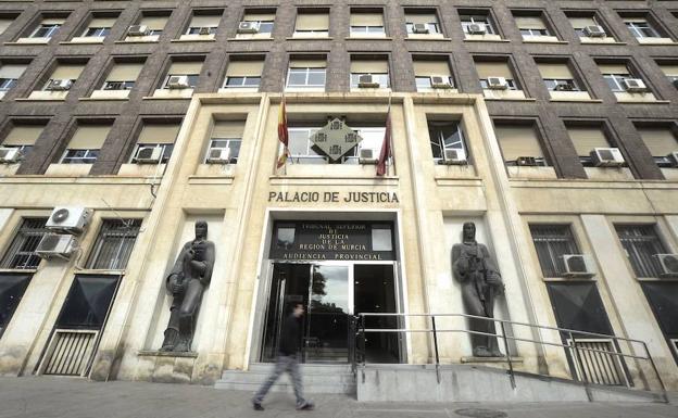 La Audiencia Provincial de Murcia.