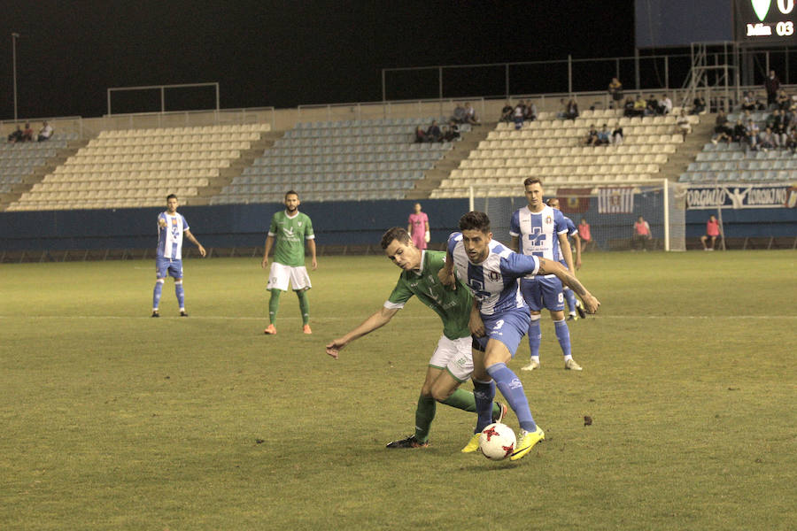 La participación de Cañadas y Carrasco fue la mejor noticia de un partido que significó el cuarto empate del conjunto lorquino esta temporada