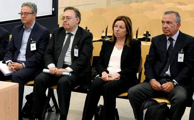 La sentencia por el saqueo de la CAM pone a cuatro exdirectivos a un paso de la cárcel
