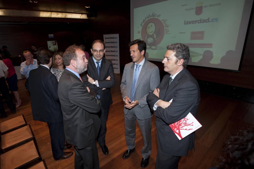 Estudiantes de centros de Espinardo, Murcia y Alcantarilla vencen en las categorías de noticia, entrevista y multimedia del certamen organizado por laverdad.es y la Consejería de Educación