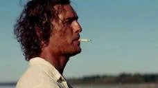 Humo de marihuana para ver la próxima película de Matthew McConaughey