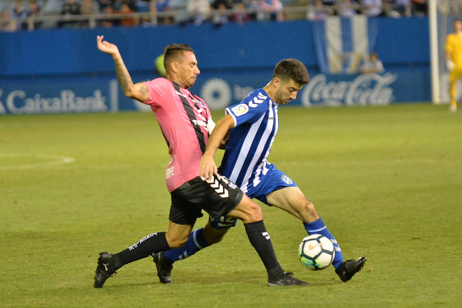 Después de ir por delante en el marcador durante todo el encuentro, el conjunto blanquiazul encaja un gol en el minuto 83 que le condena a sumar cuatro partidos consecutivos sin ganar