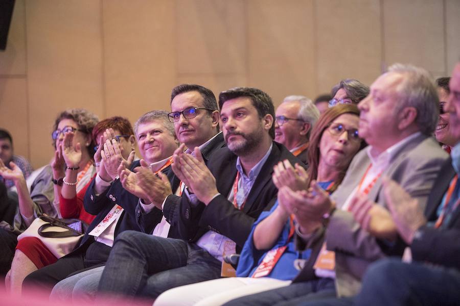 La jornada inaugural del cónclave de los socialistas murcianos, celebrado en Cartagena, ha contado con la presencia del secretario general del PSOE, Pedro Sánchez