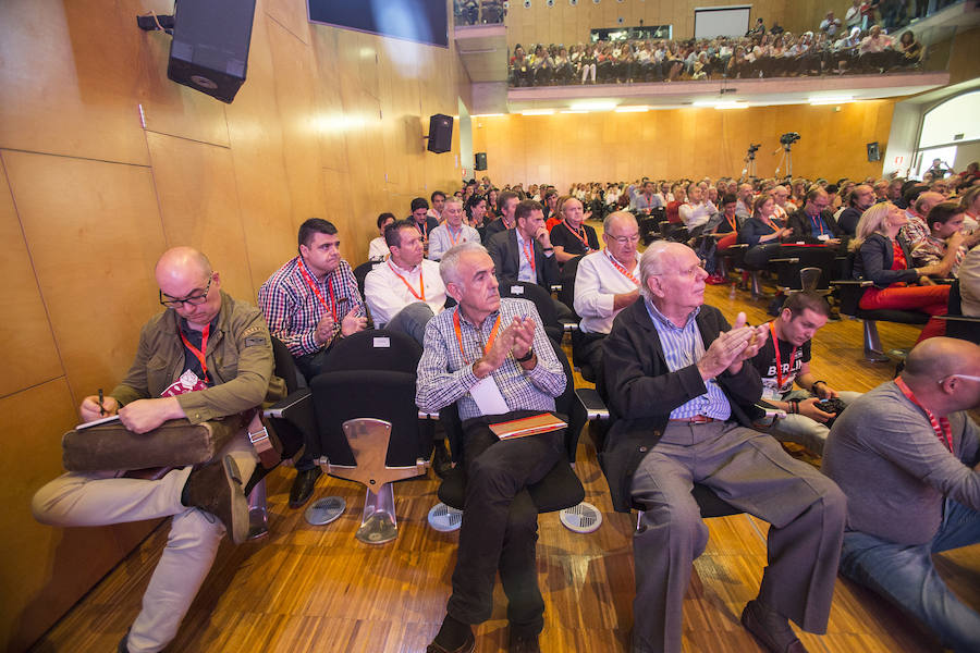 La jornada inaugural del cónclave de los socialistas murcianos, celebrado en Cartagena, ha contado con la presencia del secretario general del PSOE, Pedro Sánchez