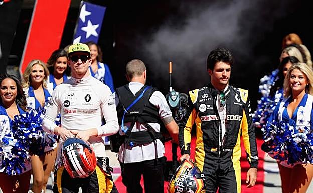 Carlos Sainz (d), en el Circuito de las América, en Austin. 
