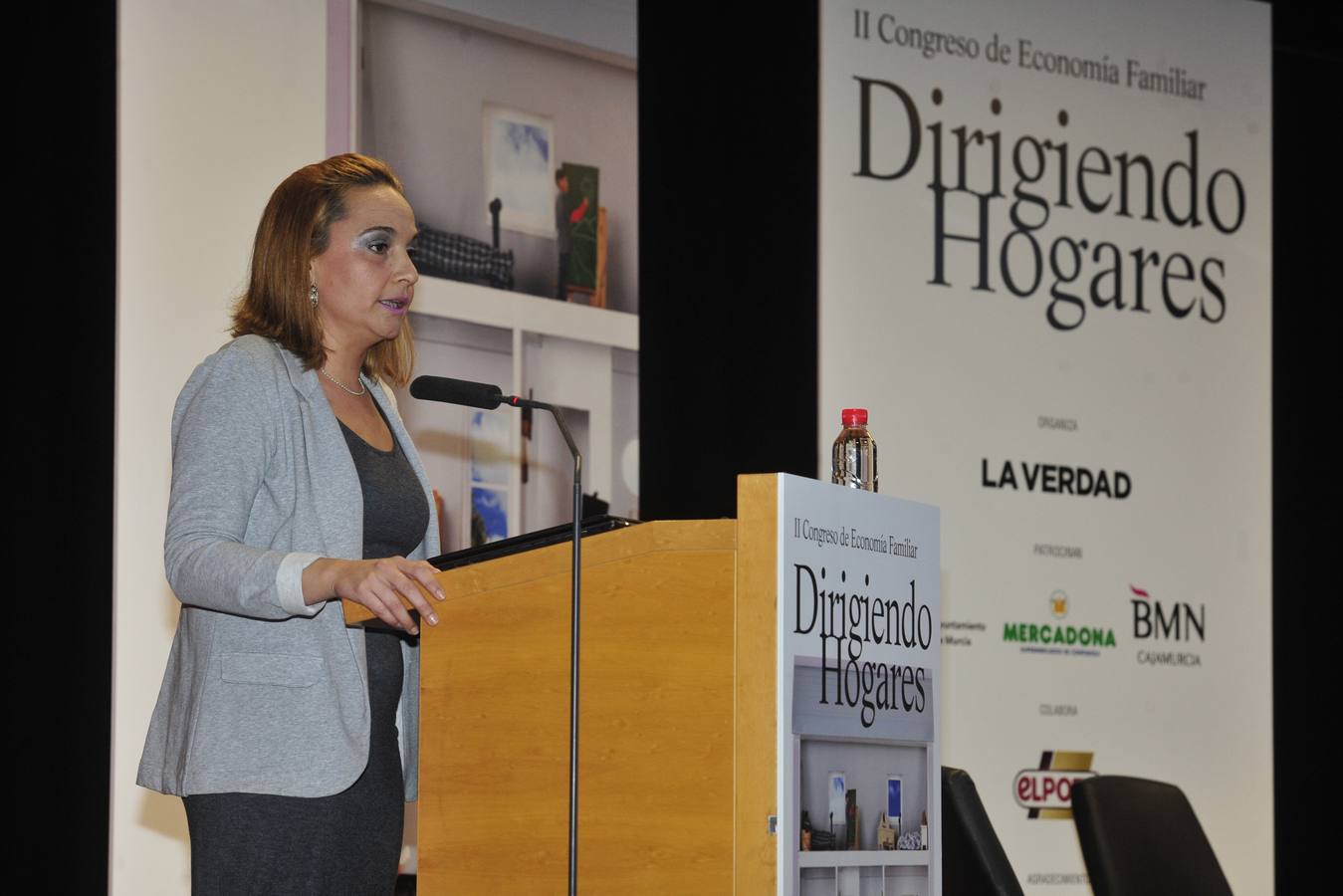 El congreso de economía familiar organizado por 'La Verdad' ha celebrado este jueves su segunda edición en el Aula de Cultura de Cajamurcia