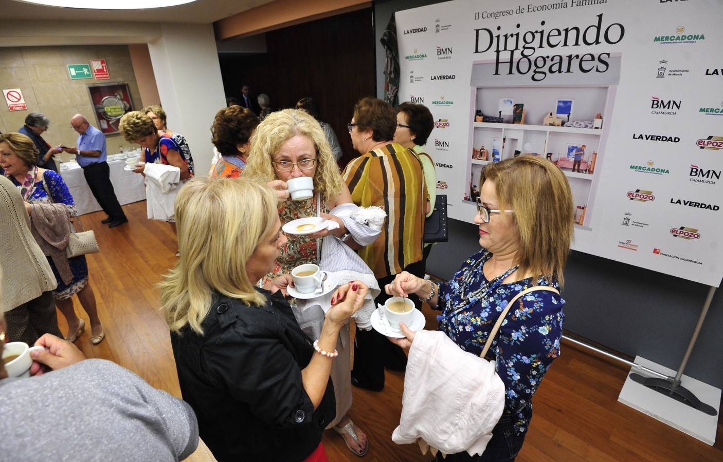 El congreso de economía familiar organizado por 'La Verdad' ha celebrado este jueves su segunda edición en el Aula de Cultura de Cajamurcia