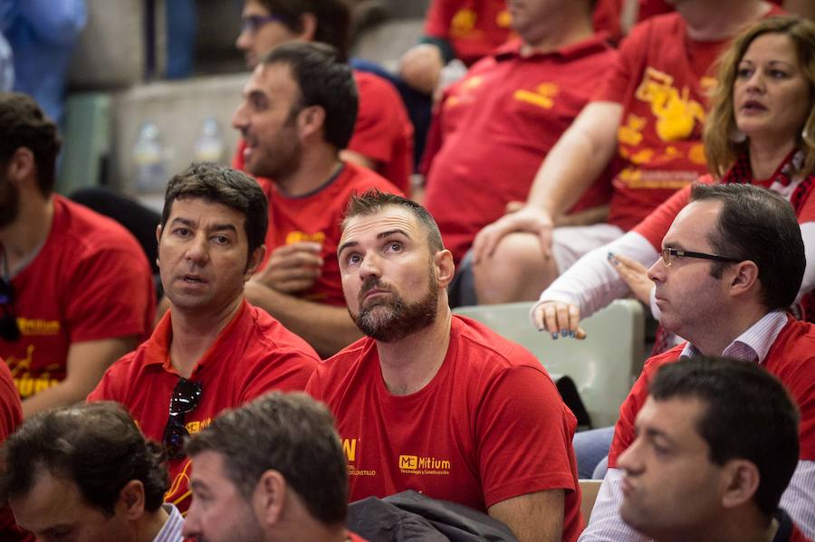 Un inexplicable mate de David Navarro en el último segundo deja helado al Palacio de los Deportes