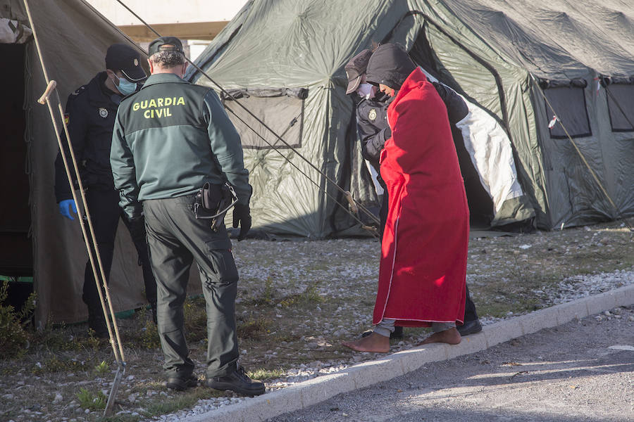 Casi medio millar de personas han llegado a las costas de la Región en una nueva oleada de pateras