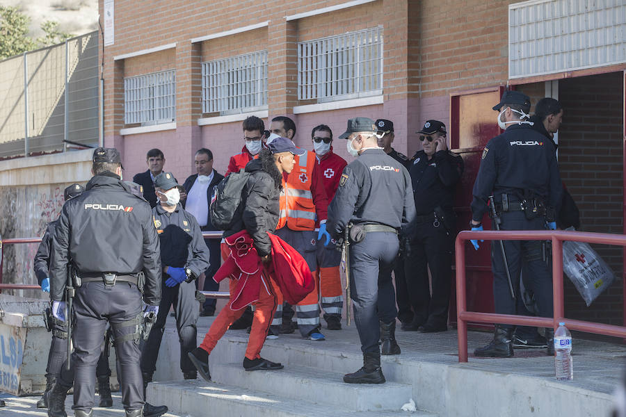 Casi medio millar de personas han llegado a las costas de la Región en una nueva oleada de pateras