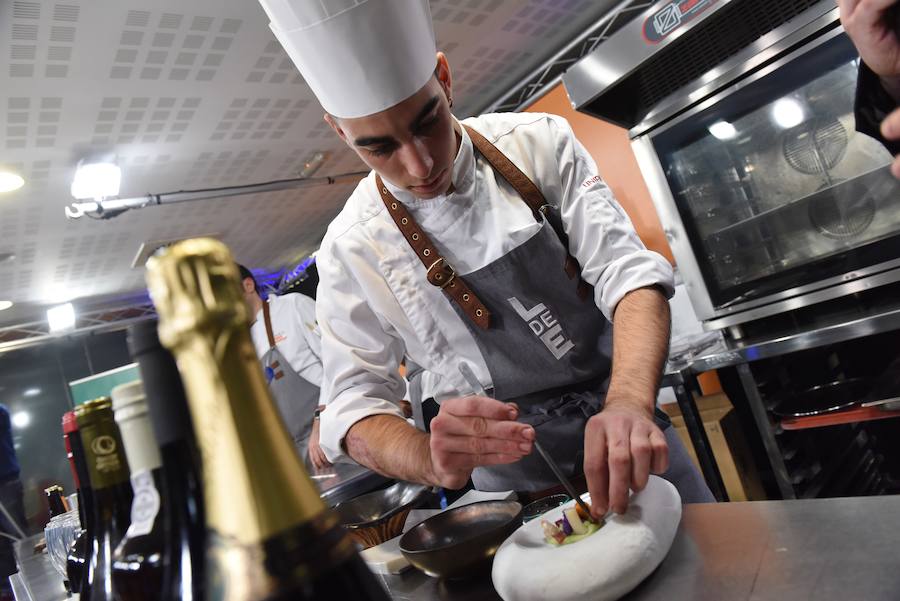 Ponencia 'Filosofía LDE. Segunda temporada', impartida por David López (Local de Ensayo).