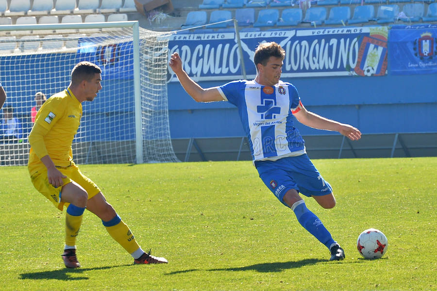 El Lorca Deportiva ganó por 3-2 al At. Las Palmas