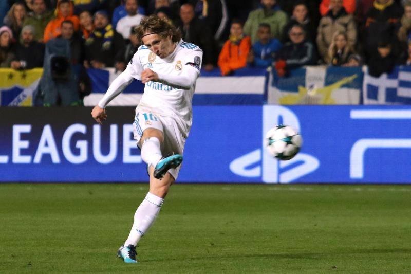 El Real Madrid se enfrentó en la quinta jornada de la Liga de Campeones al Apoel en Nicosia, donde Benzema se reencontró con el gol tras más de nueve meses de sequía en Europa.