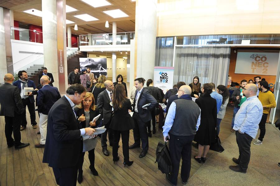 'La Verdad' organiza conferencias y mesas redondas en el Archivo Regional de la mano de profesionales influyentes de la Red. 