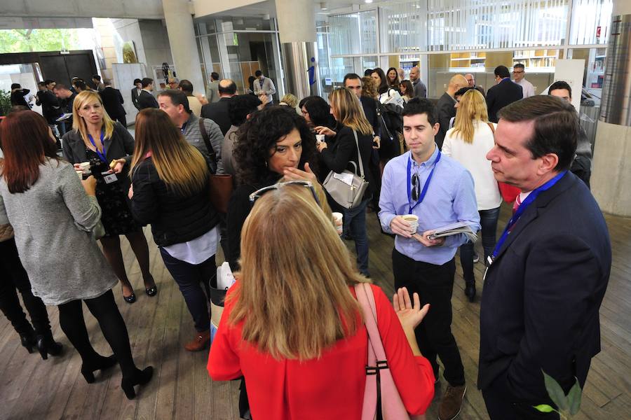 'La Verdad' organiza conferencias y mesas redondas en el Archivo Regional de la mano de profesionales influyentes de la Red. 