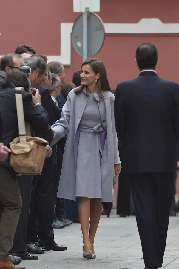 Don Felipe y Doña Letizia el Santuario de la Vera Cruz y la exposición 'Signum' en la iglesia de la Compañía de Jesús