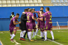 Un tanto de penalti de Chavero en el minuto 90 le da tres puntos muy necesarios ante el Lorca Deportiva al equipo de Monteagudo