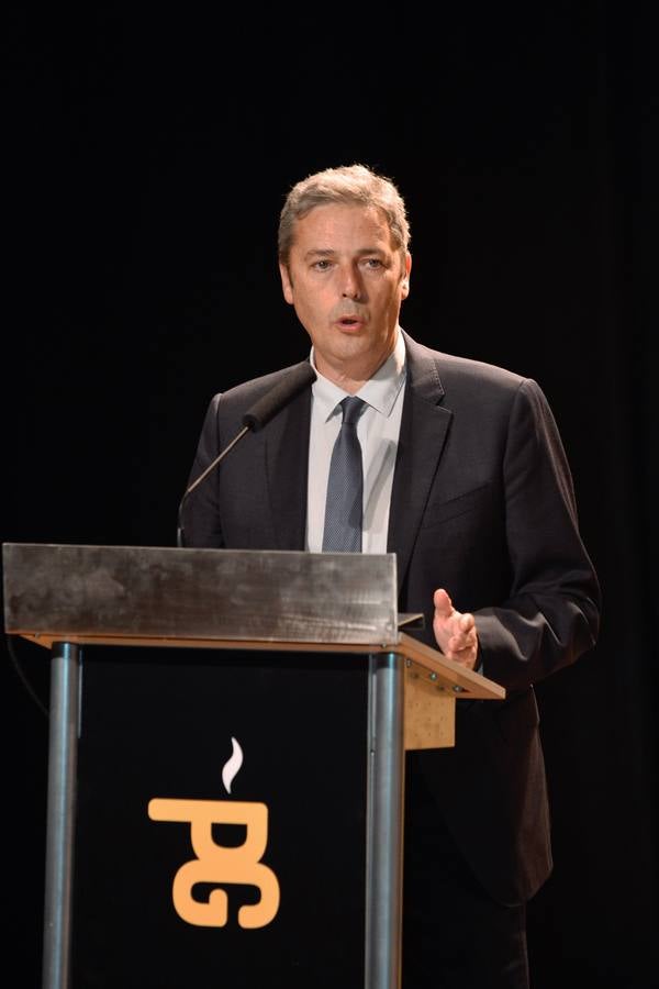 'La Verdad' reconoce a Cabaña Buenavista (que dirige Pablo González Conejero, con dos estrellas Michelin), Jesús López Blázquez (jefe de sala de Cabaña Buenavista), La Pequeña Taberna (que lidera Francisco Miguel López), Juan Antonio García (jefe de cocina del restaurante El Churra), Local de Ensayo (el restaurante revelación dirigido por el chef David López Carreño) y el maestro Raimundo González Frutos, premiado en reconocimiento a toda una vida, quien no pudo asistir al evento y cuyo premio recogió Adolfo Fernández