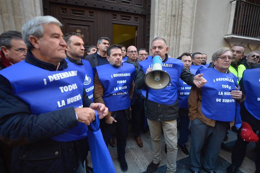 Lucas Jiménez, portavoz del Círculo por el Agua, pide el «cese del presidente de la CHS, del Comisario de Aguas y su secretario general»