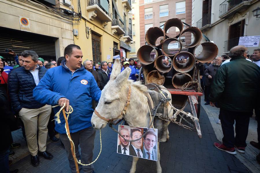 Lucas Jiménez, portavoz del Círculo por el Agua, pide el «cese del presidente de la CHS, del Comisario de Aguas y su secretario general»