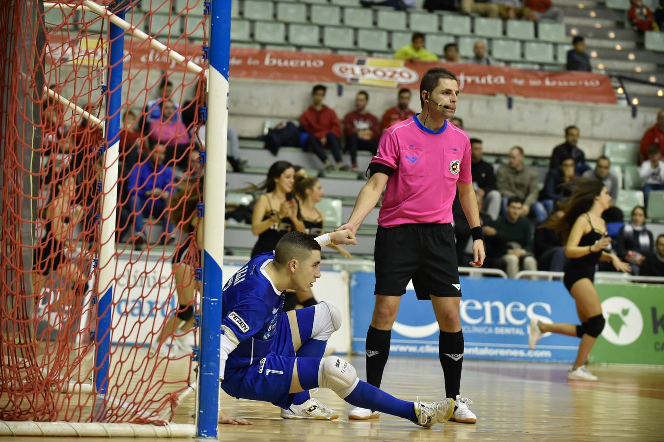 Con los ecos del 12-1 al Naturpellet Segovia, ElPozo se presentó este viernes de nuevo en casa, ante unos aficionados que volvieron a demostrar que los partidos contra los rivales de la zona baja no les atraen