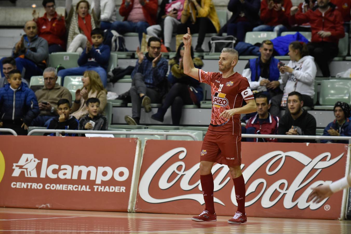 Con los ecos del 12-1 al Naturpellet Segovia, ElPozo se presentó este viernes de nuevo en casa, ante unos aficionados que volvieron a demostrar que los partidos contra los rivales de la zona baja no les atraen