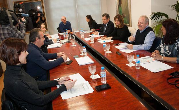 La reunión de la comisión de seguimiento de la estrategia por el empleo de calidad.