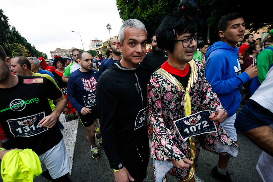 Miles de corredores se han dado cita para despedir el año corriendo en una multitudinaria prueba