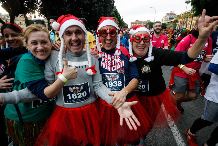 Miles de corredores se han dado cita para despedir el año corriendo en una multitudinaria prueba