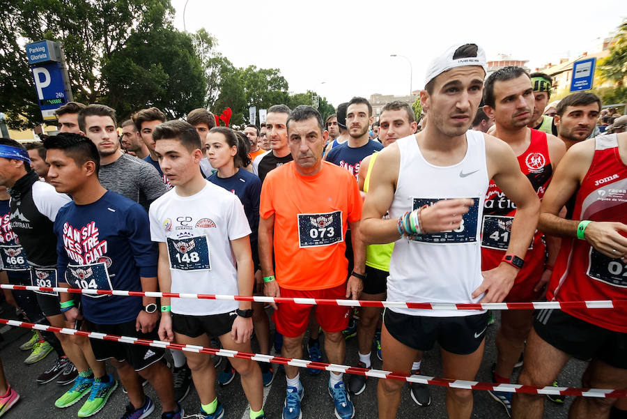 Miles de corredores se han dado cita para despedir el año corriendo en una multitudinaria prueba