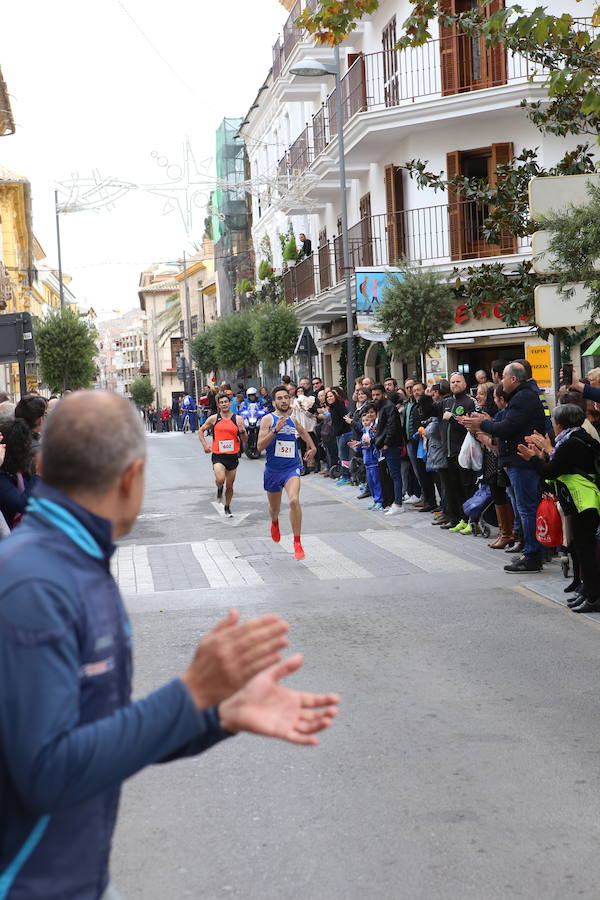 Cerca de mil corredores se han dado cita en la carrera que ha despedido el año en Lorca