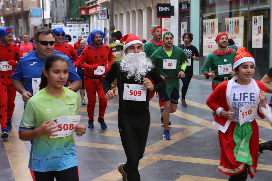 Los más jóvenes también se han apuntado a despedir el año corriendo