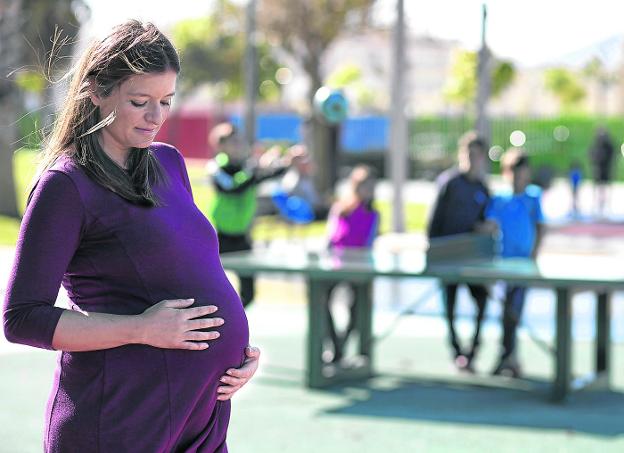 Marta Gómez espera impaciente el nacimiento de su primer hijo, una niña que se llamará Sofía. El 15 de enero sale de cuentas.