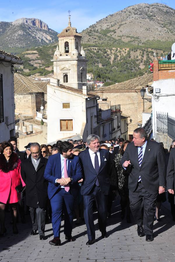 La localidad del Noroeste pone fin a su Año Santo con un acto solemne presidido por Ricardo Blázquez y al que asistió el ministro Méndez de Vigo