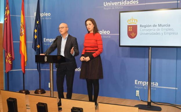 Juan Henández y Nuria Fuentes, en la rueda de prensa este martes. 