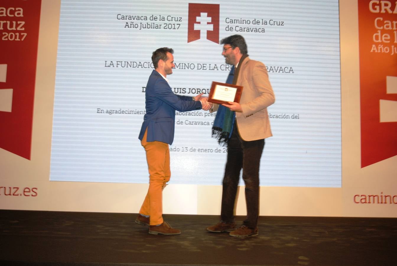 El presidente de la Comunidad agradece en el evento 'Gracias, Caravaca de la Cruz Año Jubilar 2017' el trabajo de la gente que ha hecho posible que este sea «el acontecimiento cultural, turístico y religioso más importante de España»