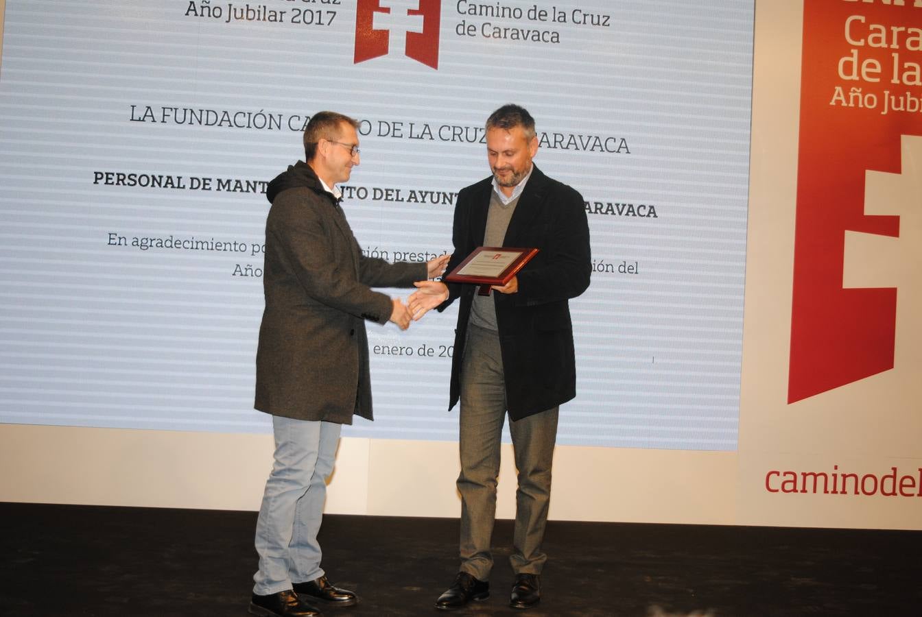 El presidente de la Comunidad agradece en el evento 'Gracias, Caravaca de la Cruz Año Jubilar 2017' el trabajo de la gente que ha hecho posible que este sea «el acontecimiento cultural, turístico y religioso más importante de España»