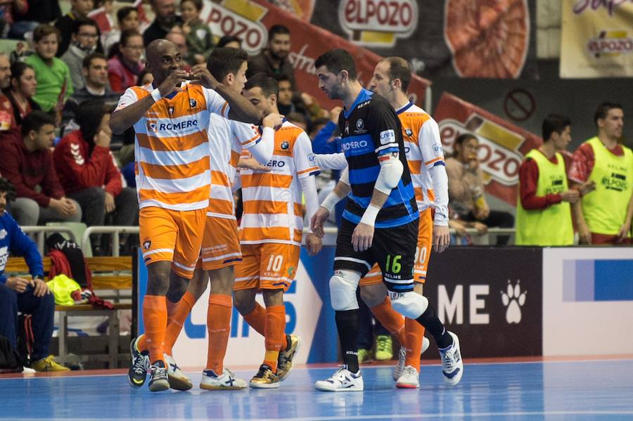 El conjunto de Duda remonta una desventaja de hasta tres goles y consigue llevarse un encuentro marcado por el debut de Xuxa y Fernando Drasler y las paradas de Raúl Jerez