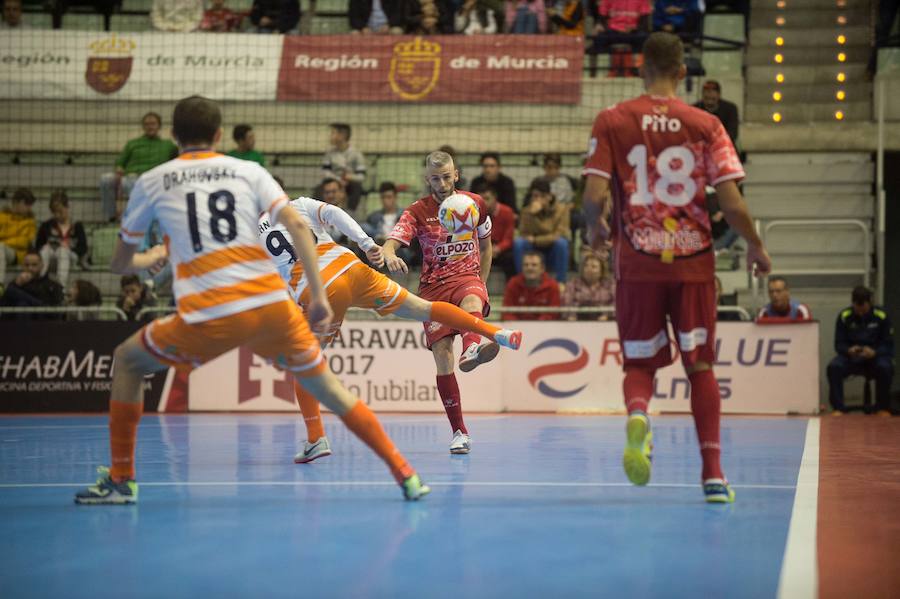 El conjunto de Duda remonta una desventaja de hasta tres goles y consigue llevarse un encuentro marcado por el debut de Xuxa y Fernando Drasler y las paradas de Raúl Jerez