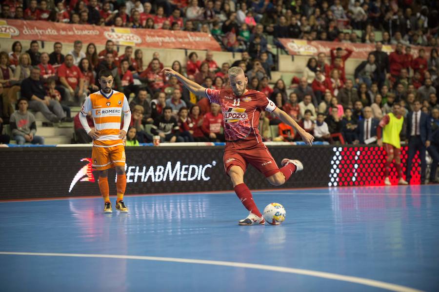 El conjunto de Duda remonta una desventaja de hasta tres goles y consigue llevarse un encuentro marcado por el debut de Xuxa y Fernando Drasler y las paradas de Raúl Jerez