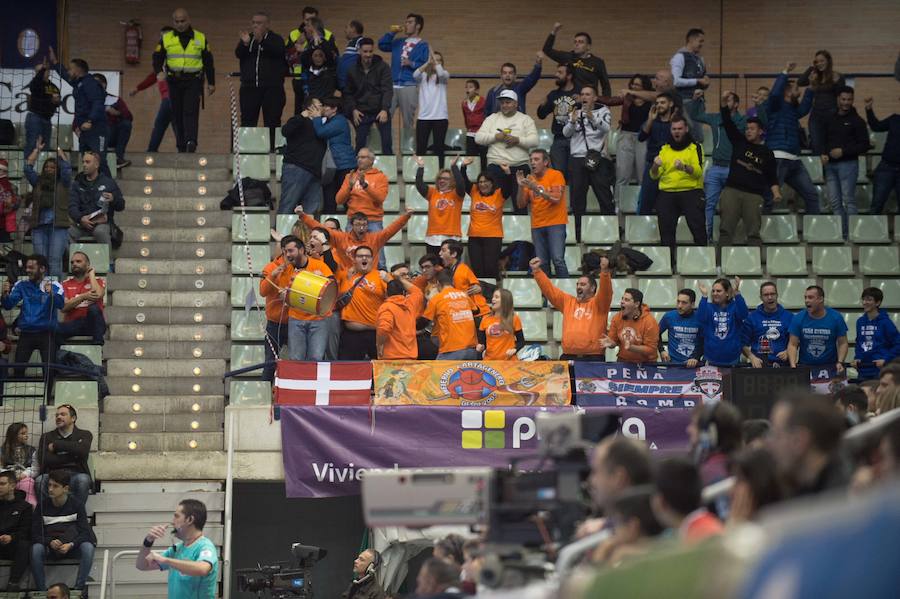 El conjunto de Duda remonta una desventaja de hasta tres goles y consigue llevarse un encuentro marcado por el debut de Xuxa y Fernando Drasler y las paradas de Raúl Jerez