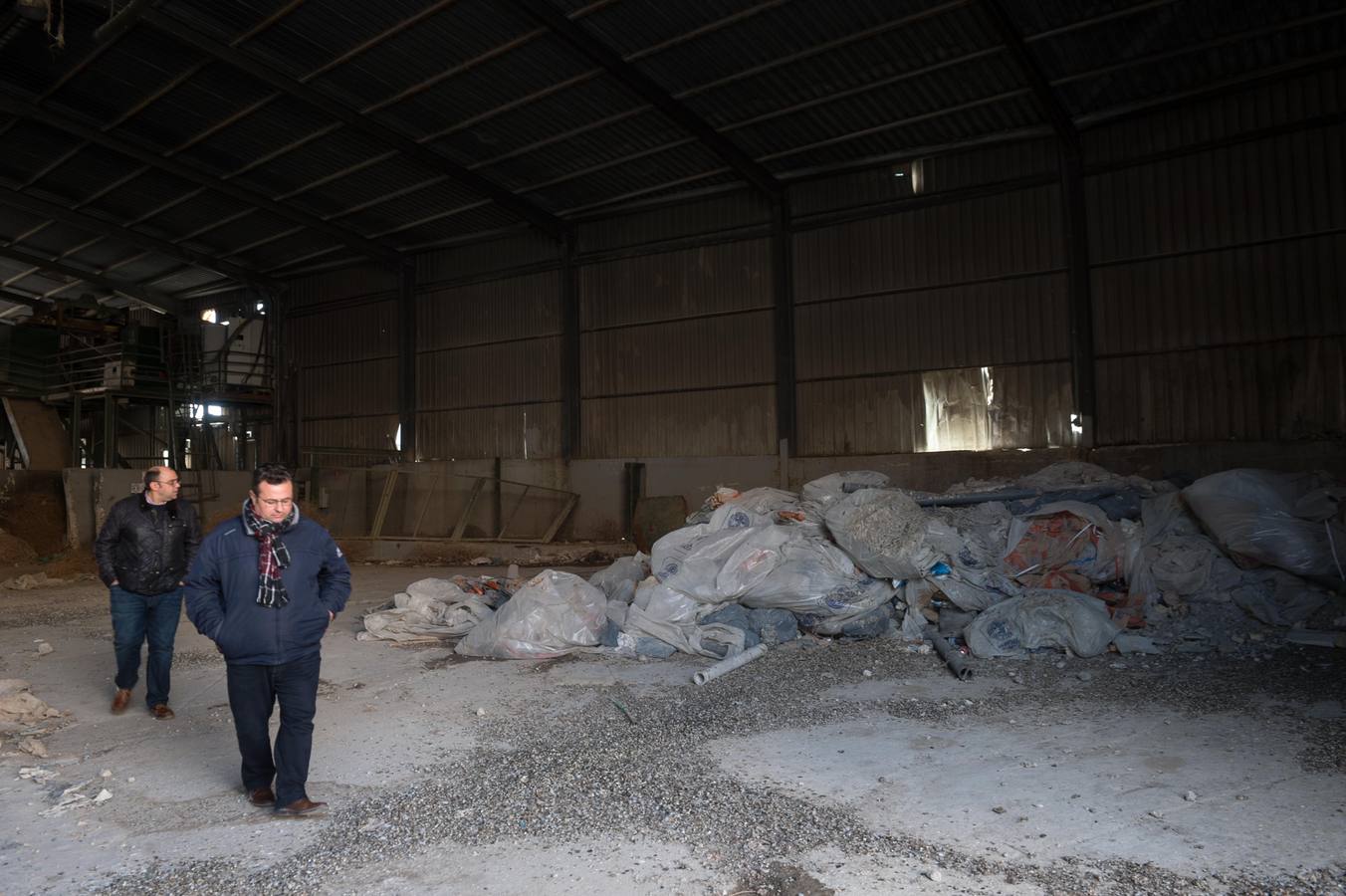 El Gobierno valenciano estudia aportar 1,3 millones; en febrero se retomarán los trabajos desmantelando una balsa de lixiviados