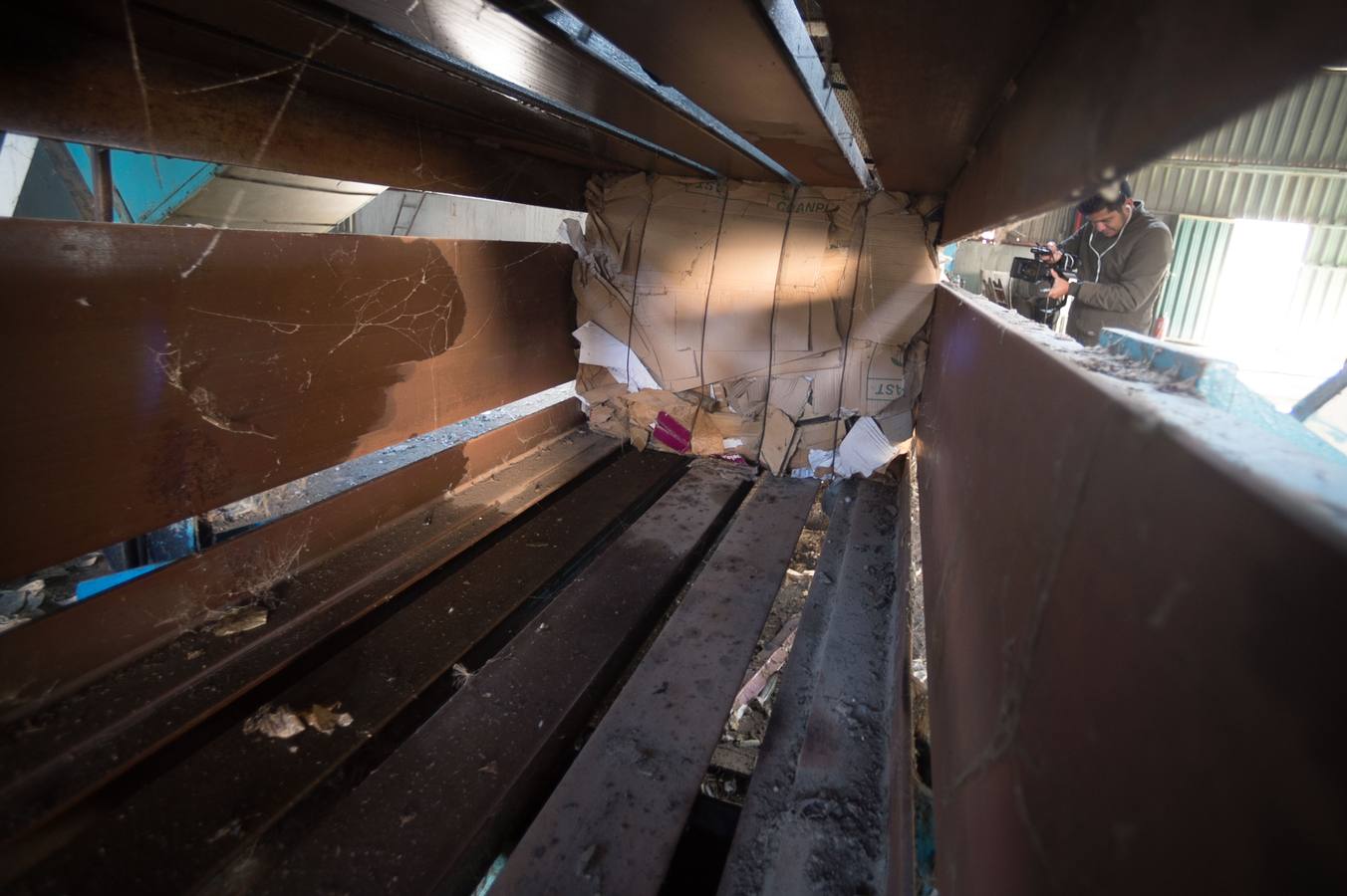 El Gobierno valenciano estudia aportar 1,3 millones; en febrero se retomarán los trabajos desmantelando una balsa de lixiviados