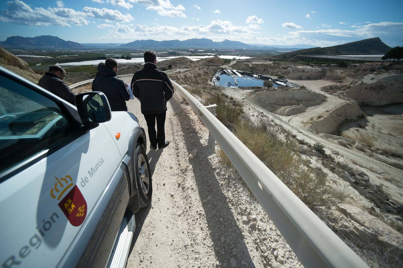 El Gobierno valenciano estudia aportar 1,3 millones; en febrero se retomarán los trabajos desmantelando una balsa de lixiviados