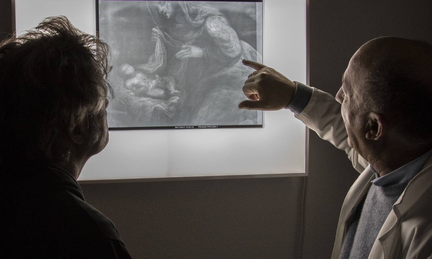Uno de los grandes problemas de la historia del arte es identificar la mano del autor en una pintura tras cientos de años desde su ejecución. 'Ababol' asiste en el Centro de Restauración de la Comunidad al análisis de la 'Adoración de los pastores'