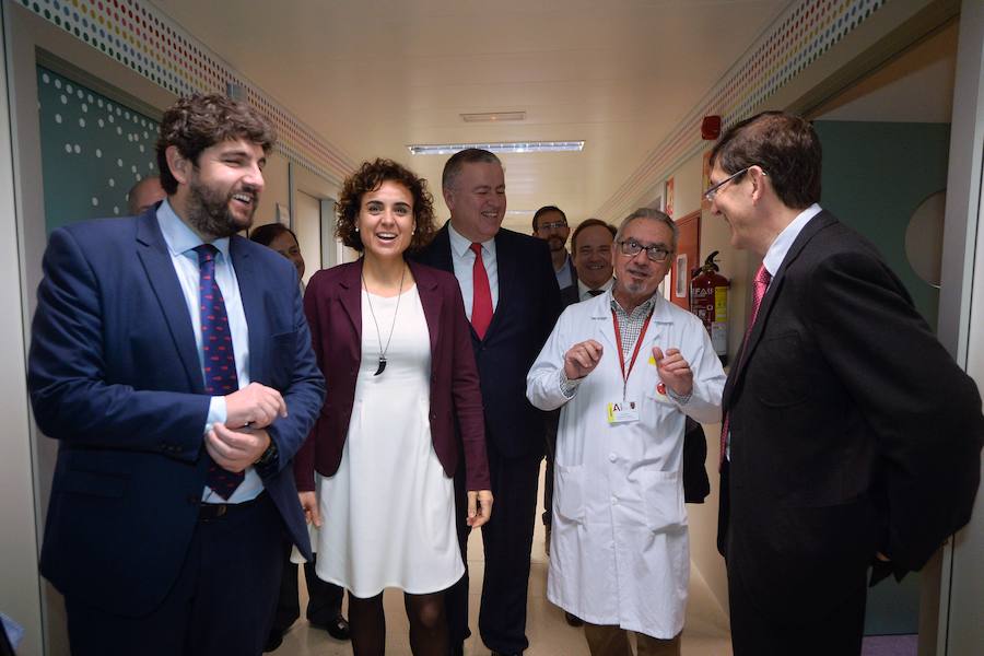 Dolors Montserrat puntualiza que el Ejecutivo central tiene «muy claro el camino a seguir» por lo que serán el resto de partidos de la oposición los que deberán sumarse ahora a este cambio de modelo