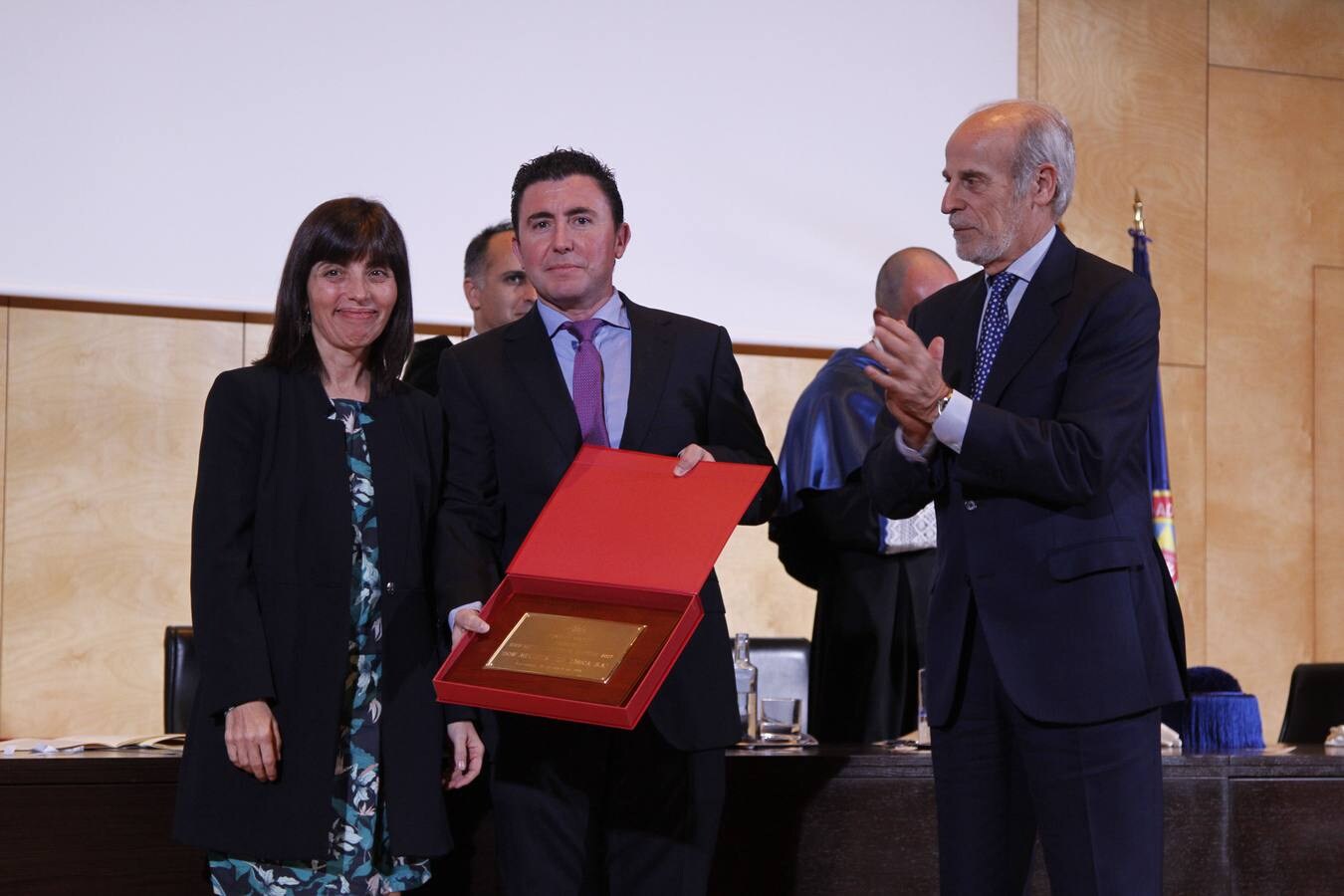 El profesor ha sido el encargado de dar la lección magistral durante el acto de Santo Tomás de Aquino