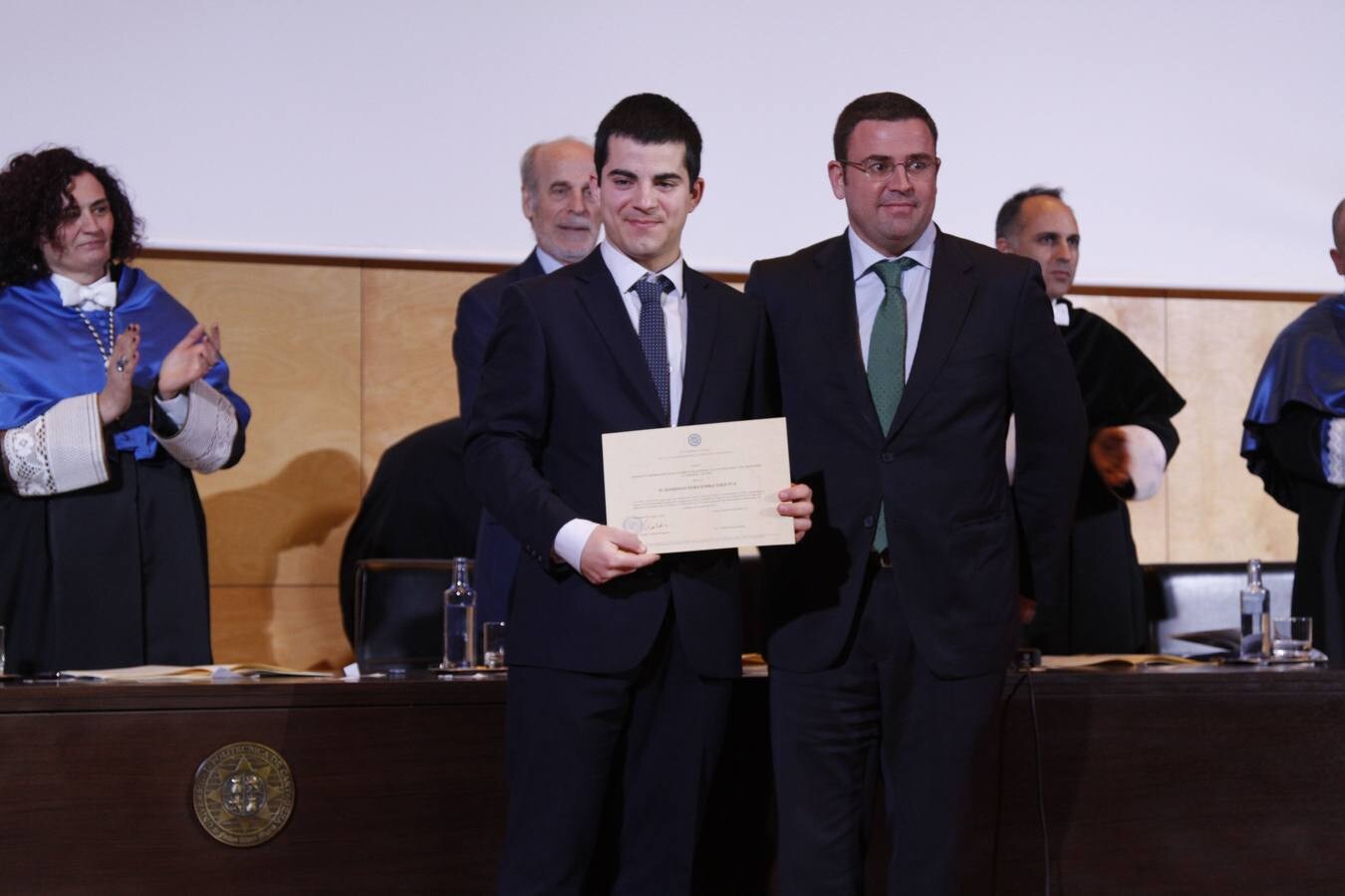 El profesor ha sido el encargado de dar la lección magistral durante el acto de Santo Tomás de Aquino