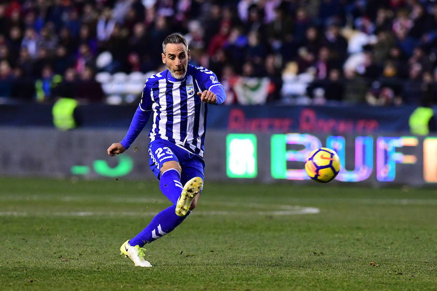 El conjunto de Fabri suma su octava derrota consecutiva, la más abultada de la temporada, y queda relegado al farolillo rojo de la Segunda División