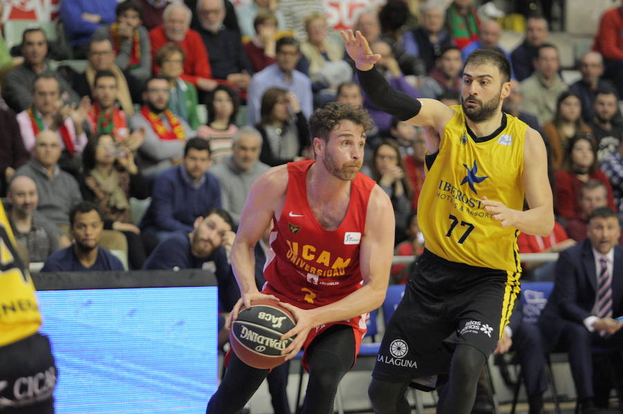 El equipo de Ibon Navarro suma su quinta victoria en los últimos seis partidos en un final de infarto contra un rival directo